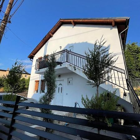Rock Hostel Prishtinë Exterior photo